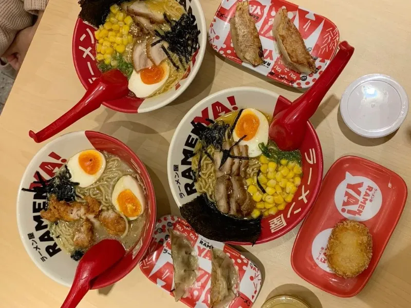 Franchise Ramen YAA - Makanan
