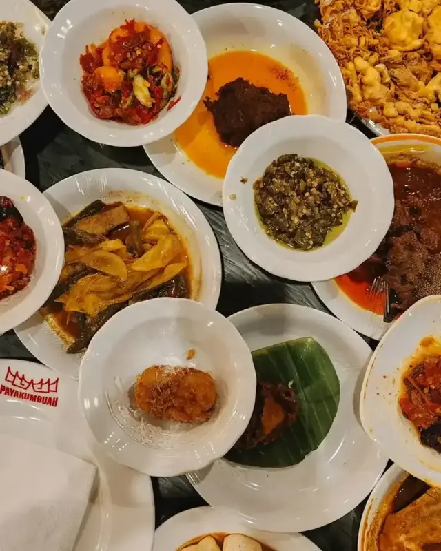 Franchise Padang Payakumbuah - Makanan